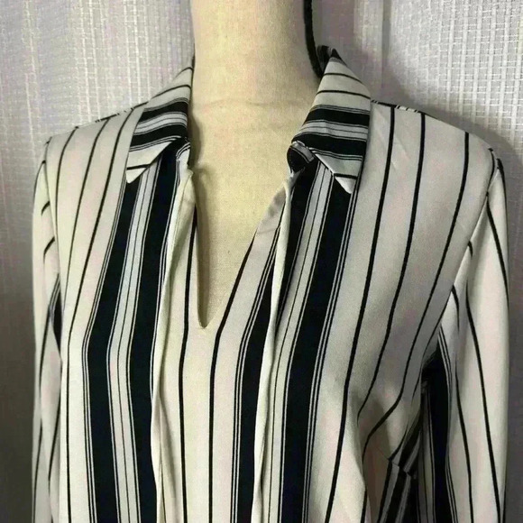 Beige By ECI Women’s Large Striped V Neck Tunic Long Sleeves Tassel Blouse - Picture 4 of 12